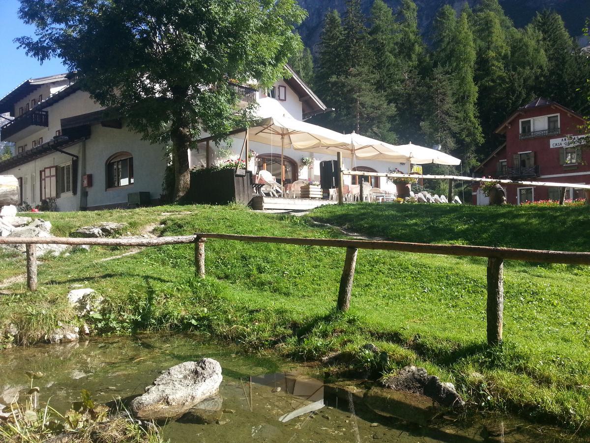 Hotel Fiames Кортина-д'Ампеццо Экстерьер фото